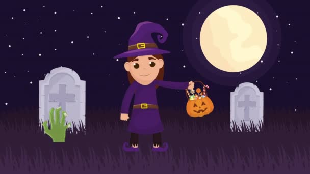 Хэллоуин темная сцена с маленькой ведьмой на кладбище — стоковое видео