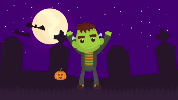 Halloween escuro cena com frankenstein no cemitério — Vídeo de Stock