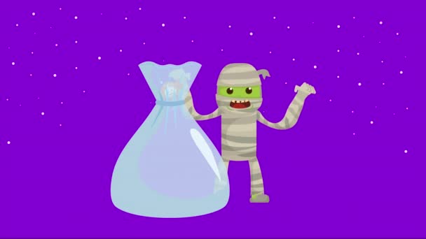Хеллоуїн темна сцена з мумією і цукерками — стокове відео