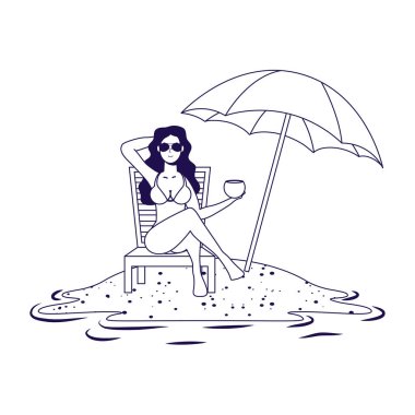 Genç bir kadın plajda dinleniyor. Sandalyede ve şemsiyede oturuyor.