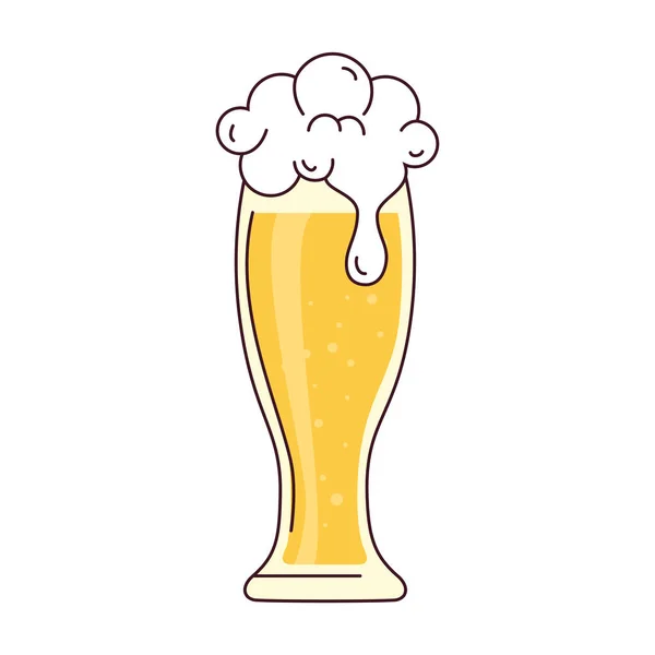 Стакан пива с пеной на белом фоне — стоковый вектор
