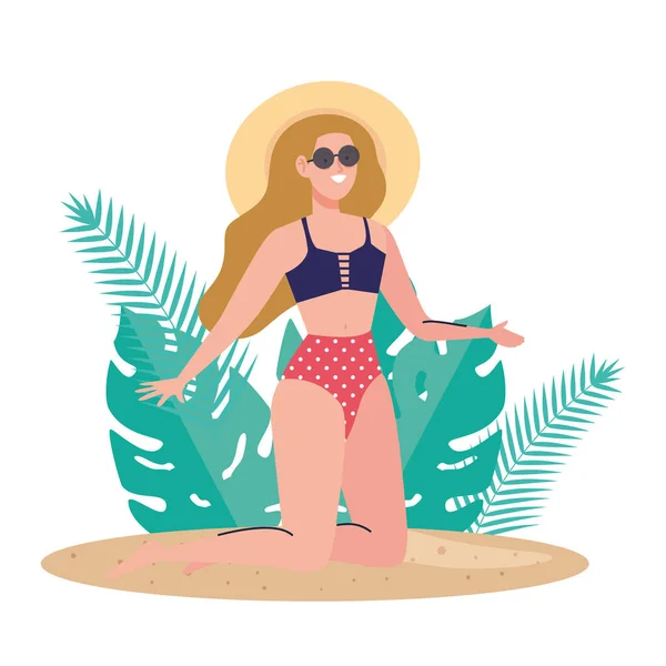 Femme avec maillot de bain assis sur la plage avec des feuilles tropicales décoration, vacances d'été saison — Image vectorielle