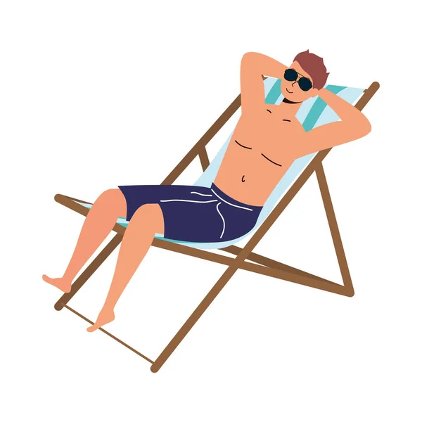 Hombre con traje de baño sentado en la silla de playa — Vector de stock