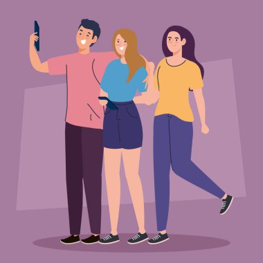 Mutlu insanlar selfie çeker, kadınlar ve erkekler birlikte çekilir.