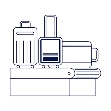 Havaalanı taşıma bandında bavullar