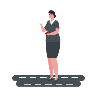 Gülümseyen uçak hostesi sokakta üniforma giymişti.