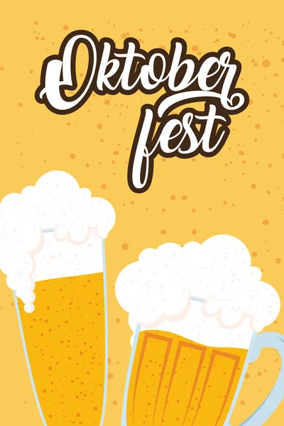 Oktoberfest partido lettering em cartaz com cervejas —  Vetores de Stock