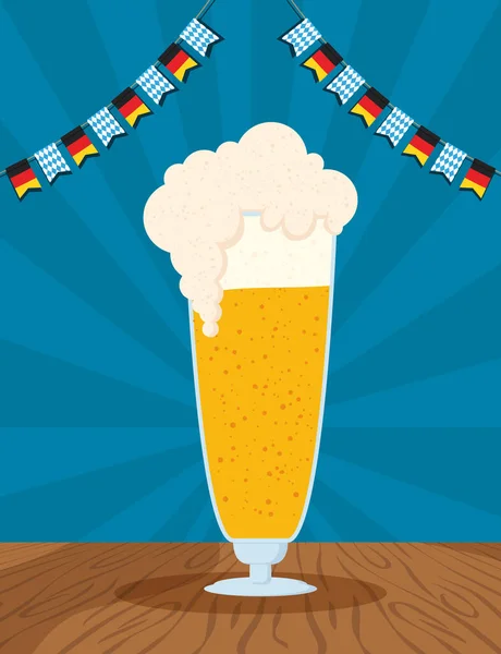 Plakát na oslavu oktoberfestu s pivním pohárem a věnci — Stockový vektor