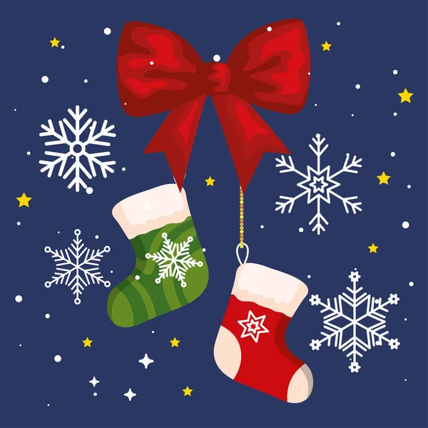 Χριστουγεννιάτικες κάλτσες με φιόγκο κορδέλα και νιφάδες χιονιού, λάβαρο του νέου έτους και χαρούμενη χριστουγεννιάτικη γιορτή — Διανυσματικό Αρχείο