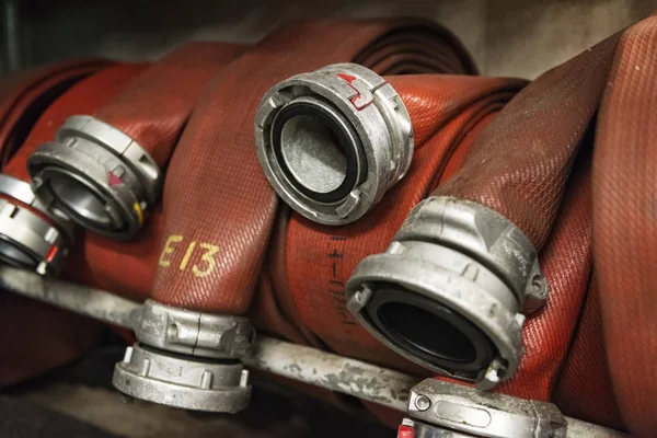 Gerçek mangası tarafından kırmızı ateşi pompaları itfaiye arabası Chicago İtfaiye Motor Co. 5, dörtte, efsanevi serisi 'Chicago Fire' röportaj filme