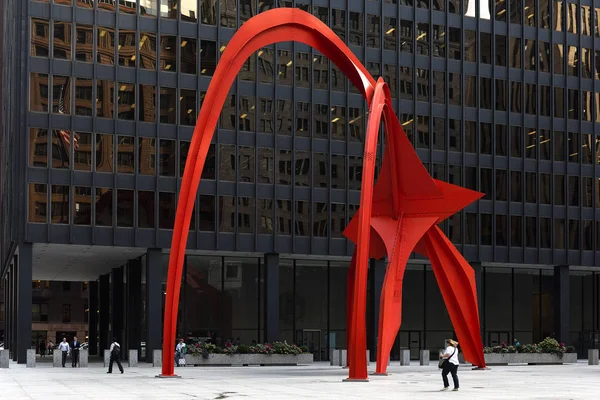 Chicago Illinois Usa Października 2018 Calder Flamingo Rzeźby Środku Tętniącej — Zdjęcie stockowe