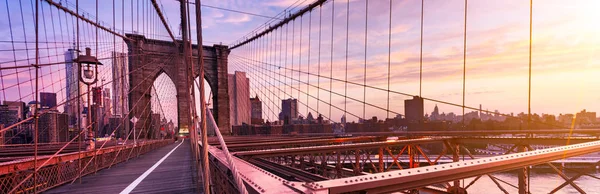 Ponte di Brooklyn a New York City — Foto Stock