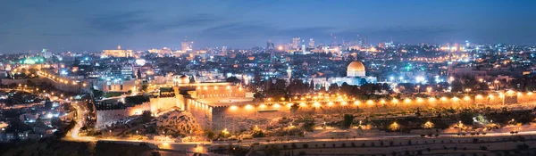 Jeruzalem stad bij nacht — Stockfoto