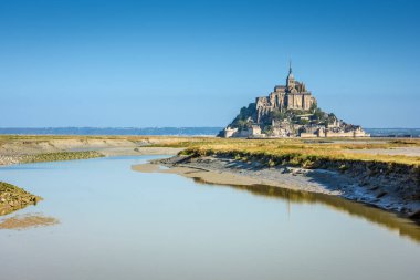 Mont Saint Michel Manastırı abbey Normandy, Fransa için adada