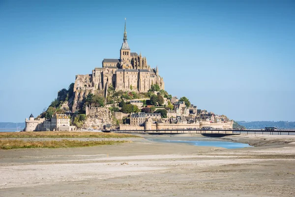 Mont Saint Michel Manastırı abbey Normandy, Fransa için adada