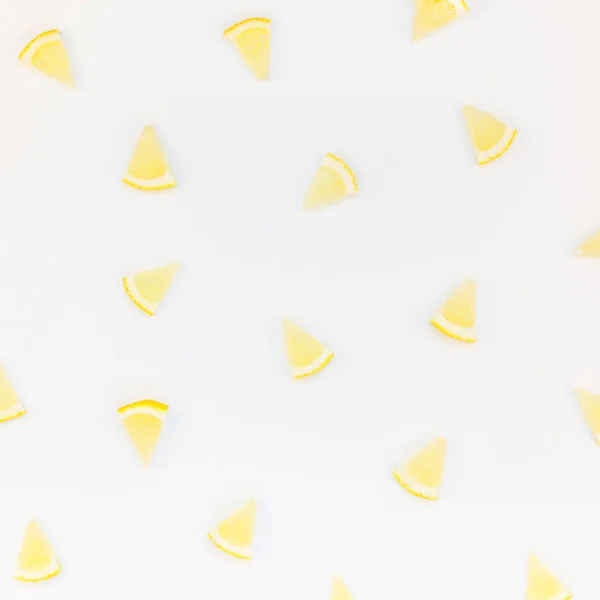 Vierkante Flatlay Overhead Bovenaanzicht Citrus Citroen Segmenten Patroon Wit Tabelachtergrond — Stockfoto