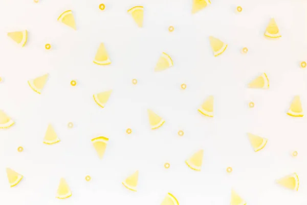 Kreativa Flatlay Overhead Uppifrån Citrus Citronskivor Mönster Stomme Vit Bordsbakgrund — Stockfoto