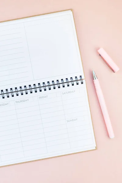 Bovenaanzicht Plat Leggen Van Werkruimte Desk Ontwerp Kantoorbenodigdheden Gestyled Met — Stockfoto