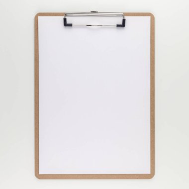 Üstten görünüm sahte kopya alanı beyaz tablo arka plan en az Eko stili ile geri dönüşümlü boş klibi kurulu tarz çalışma masası kare. Kavram başlangıç kadar veya yeni bir gün. Tanıtım, tasarım, metin şablonu