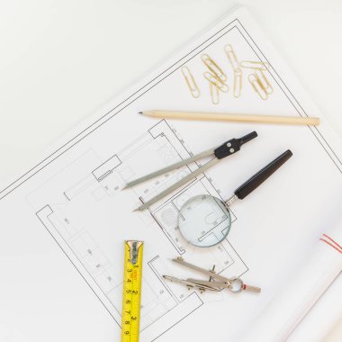 Yaratıcı düz yatıyordu ek yükü üstten görünüm planları mimari düz proje planı ve ofis malzemeleri dekoratör kare tablo çalışma alanındaki renk örnekleri araçları ve ekipmanları arka plan kopya alanı kavramı ile