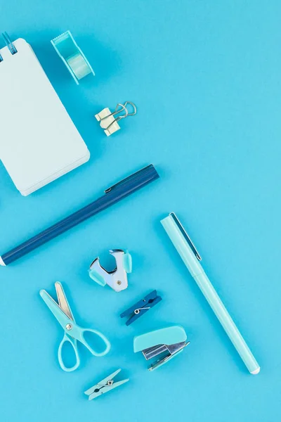 Top View Knolling Flat Lay Workspace Desk Styled Design School — Stock Photo, Image