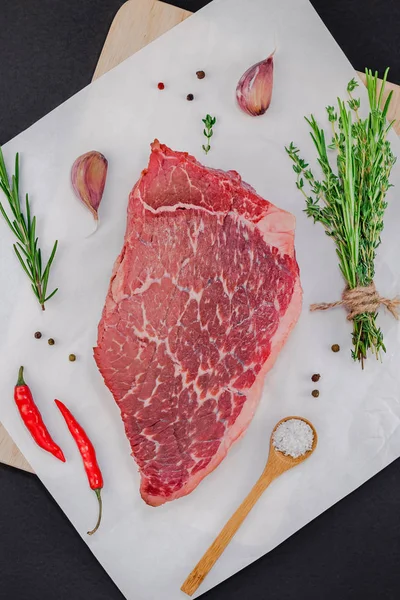 Creative Top View Flat Lay Fresh Raw Beef Meat Striploin — Stock Photo, Image