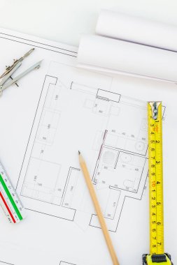 Yaratıcı düz yatıyordu ek yükü üstten görünüm planları mimari düz proje planı ve ofis malzemeleri dekoratör beyaz tablo çalışma alanındaki renk örnekleri araçları ve ekipmanları arka plan kopya alanı kavramı ile