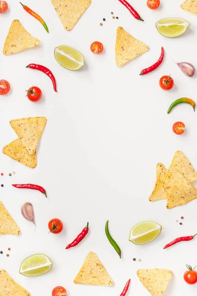 Δημιουργική Κάτοψη Επίπεδη Lay Φρέσκο Μεξικάνικο Φαγητό Συστατικών Tortilla Nachos — Φωτογραφία Αρχείου