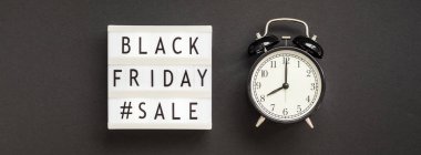 Yaratıcı üst görüntülemek düz yatıyordu promosyon kompozisyon Black friday satış metin lightbox çalar saat siyah arka plan kopya alanı şablonu siyah Cuma satış mockup Şükran uzun reklam geniş afiş