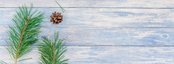 크리스마스 크리스마스 핸드메이드 수공예 텍스처 전나무 소나무 가지와 — 스톡 사진