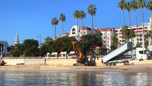 Франция Каннны Январь 2019 Панорамный Вид Ремонт Песчаных Пляжей Набережной — стоковое видео