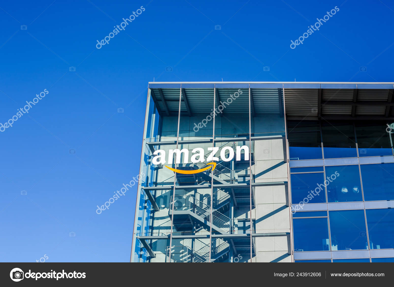 Munich Germany December 2018 Amazon Logo Company Office Building Located –  Stock Editorial Photo © dvoevnore #243912606