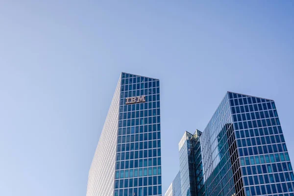 Munich Alemania Diciembre 2018 Logotipo Ibm Edificio Oficinas Empresa Ubicado — Foto de Stock