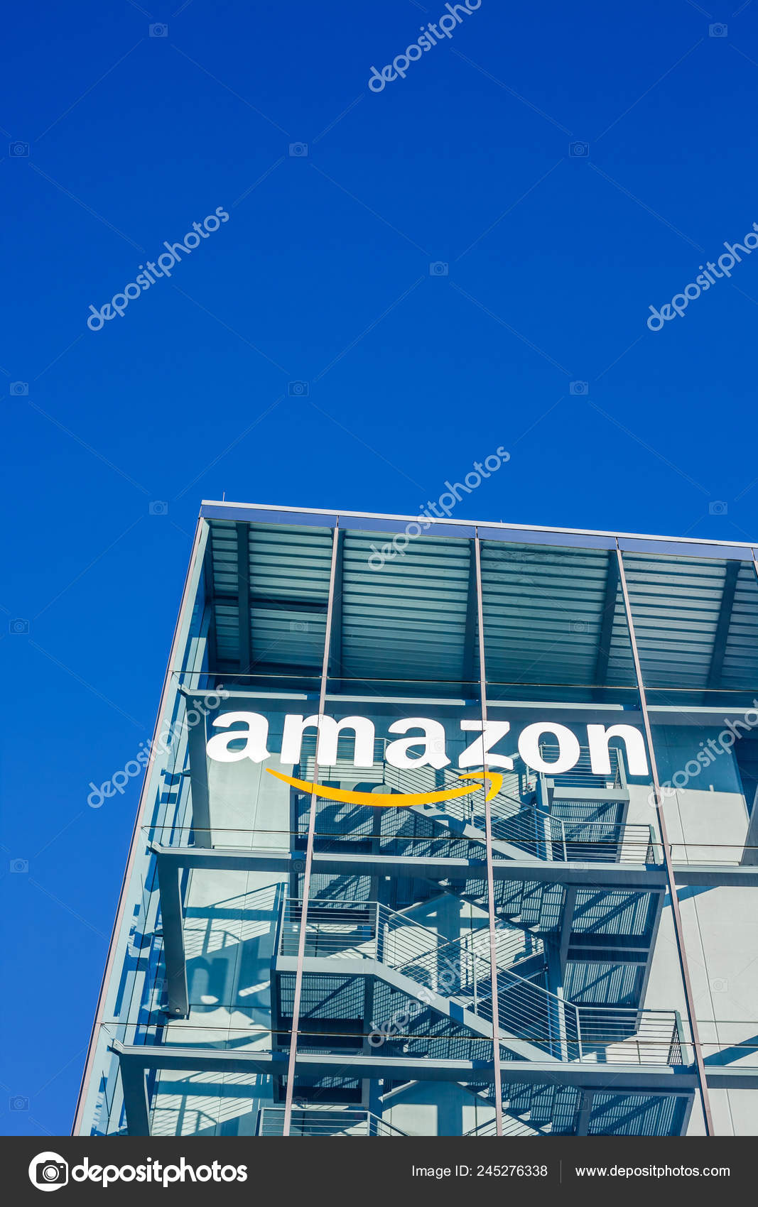 Munich Germany December 2018 Amazon Logo Company Office Building Located –  Stock Editorial Photo © dvoevnore #245276338