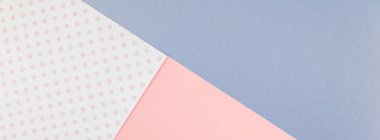 Yaratıcı üstten görünüm boş kağıt sayfası pembe Kartpostal arka plan kopya alanı kadar alay et. En az geometri kavramı şablonu