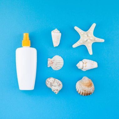 Güneş kremi boş şişe mockup