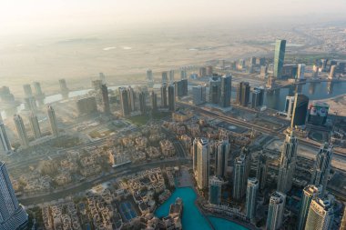 Dubai şehir sabah sahne. Üstten Görünüm