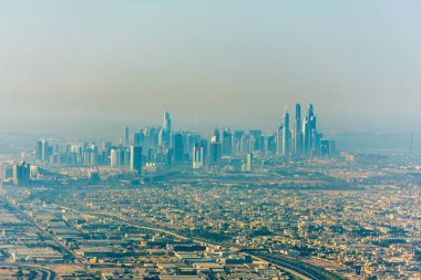 Dubai şehir sabah sahne. Üstten Görünüm