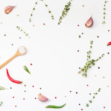 Yeşillik otlar ve baharatlar ile gıda arka plan