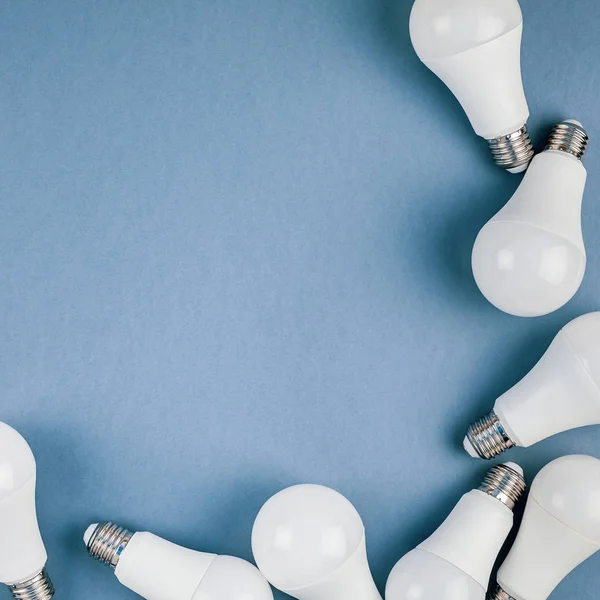Energiebesparing en eco vriendelijke LED-lampen — Stockfoto