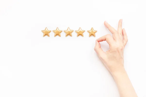 Conceito de feedback da experiência do cliente de cinco estrelas — Fotografia de Stock