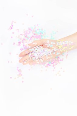 Pearl pastel konfeti kadın el ile parıltı