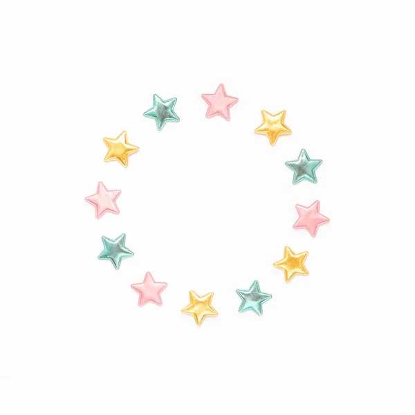 Декоративні зірки круглий вінок рамка — стокове фото