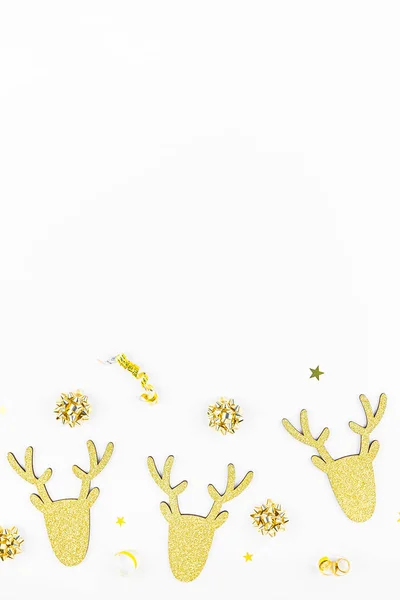 황금 사슴과 크리스마스 구성 — 스톡 사진