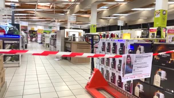Perlindungan Keamanan Pandemic Hipermarket Carrefour Selama Wabah Covid Departemen Supermarket — Stok Video