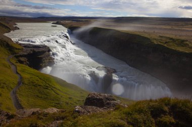 İzlanda'daki inanılmaz Gullfoss şelale