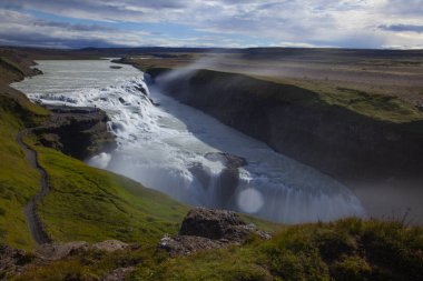 İzlanda'daki inanılmaz Gullfoss şelale