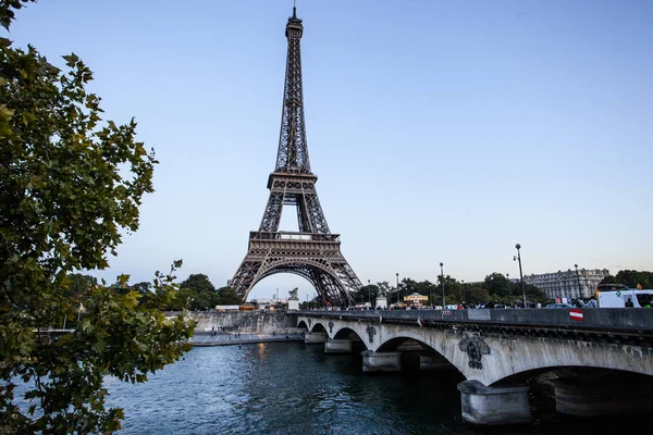 Paris Seine Nehri Nden Eyfel Kulesi — Stok fotoğraf