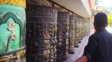 Budist dua tekerlekleri Nepal