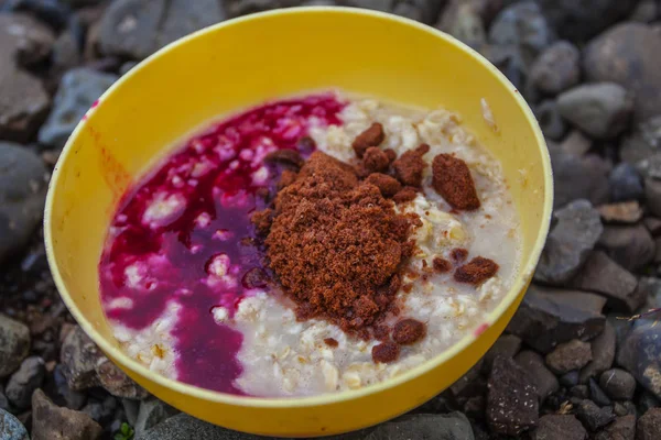 Colazione Sulla Natura Stillife Con Porridge Bacche Fresche — Foto Stock